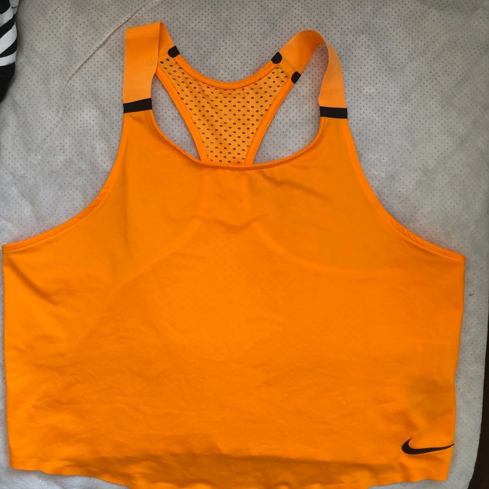 NEW Nike tank